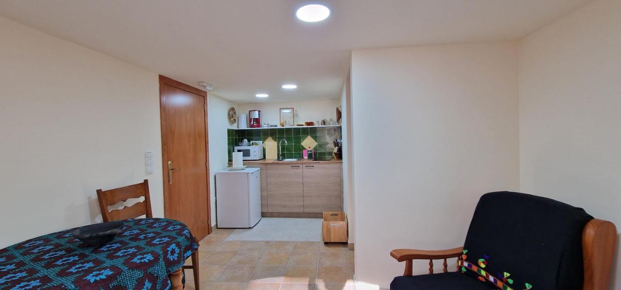 El Cau De Cal Viola Apartment Torroja Bagian luar foto