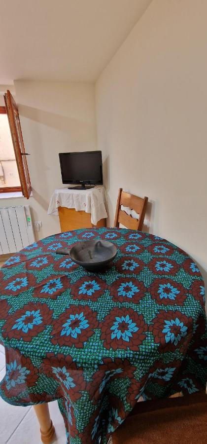El Cau De Cal Viola Apartment Torroja Bagian luar foto