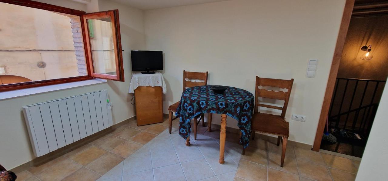 El Cau De Cal Viola Apartment Torroja Bagian luar foto